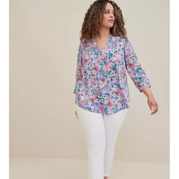 Torrid Harper Pullover Blouse Challis Floral Purple 3/4 Roll Tab Sleeve Size 1X - Picture 9 of 14